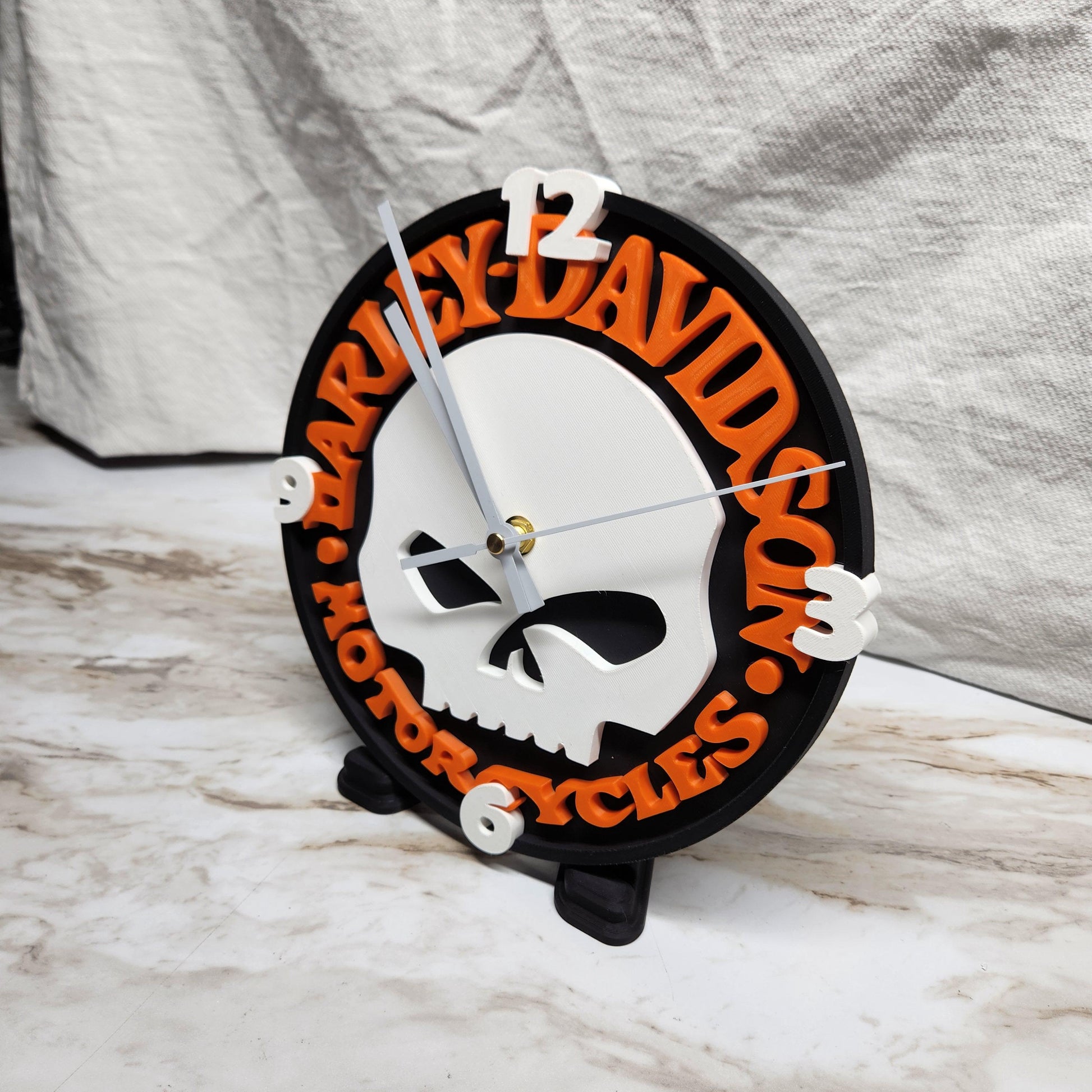 Willie - G Harley-Davidson Clock