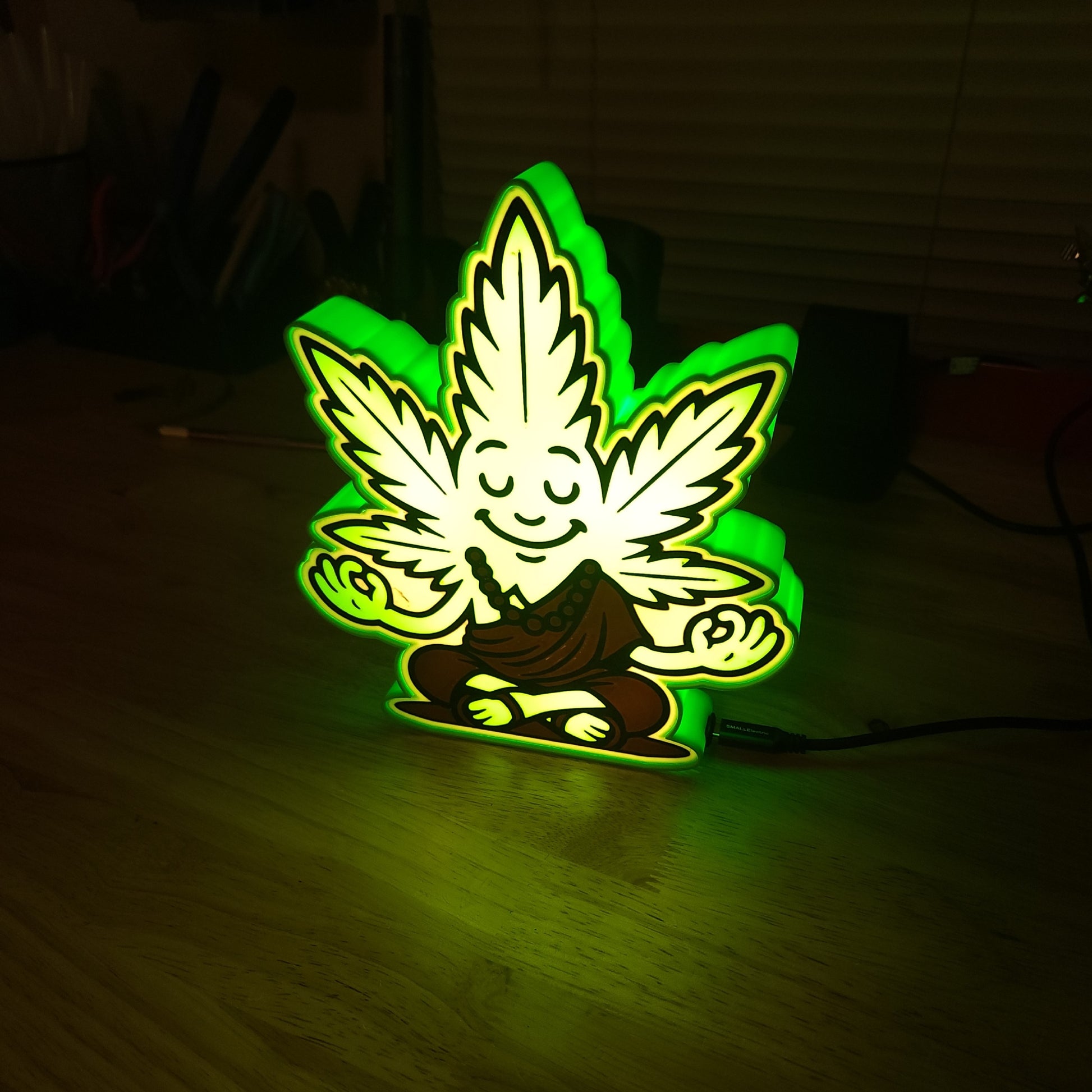 🌿 Meditating Leaf LED Light – Zen Vibes for Any Space