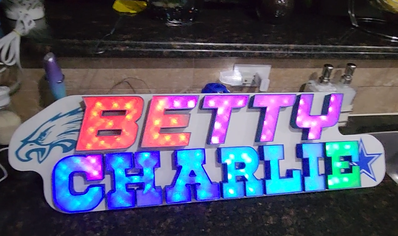 Betty Charlie Sign/Light