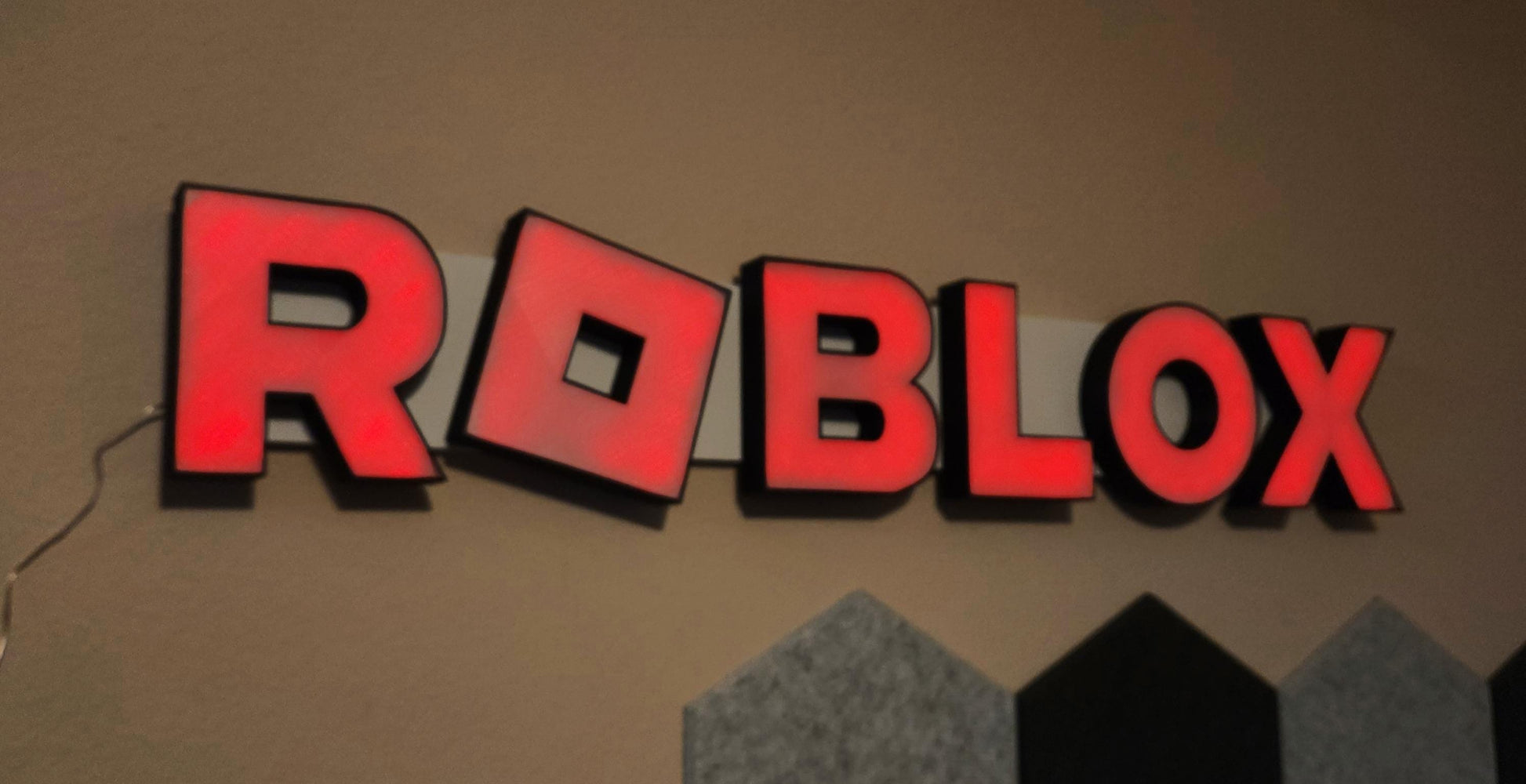 Roblox Wall Light - Large