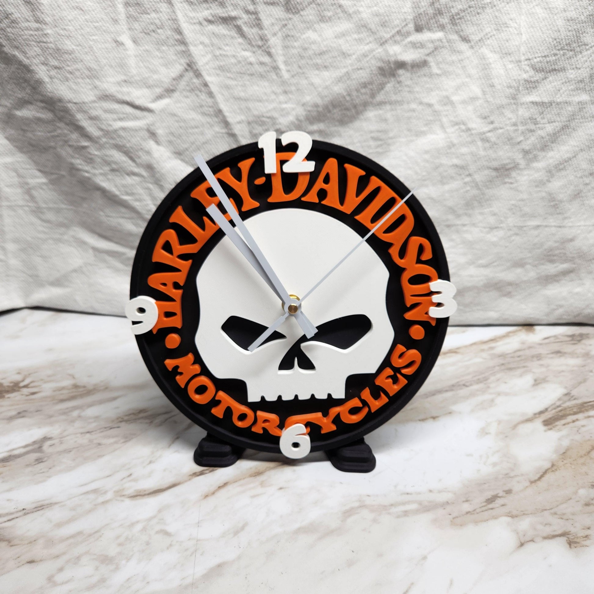 Willie - G Harley-Davidson Clock