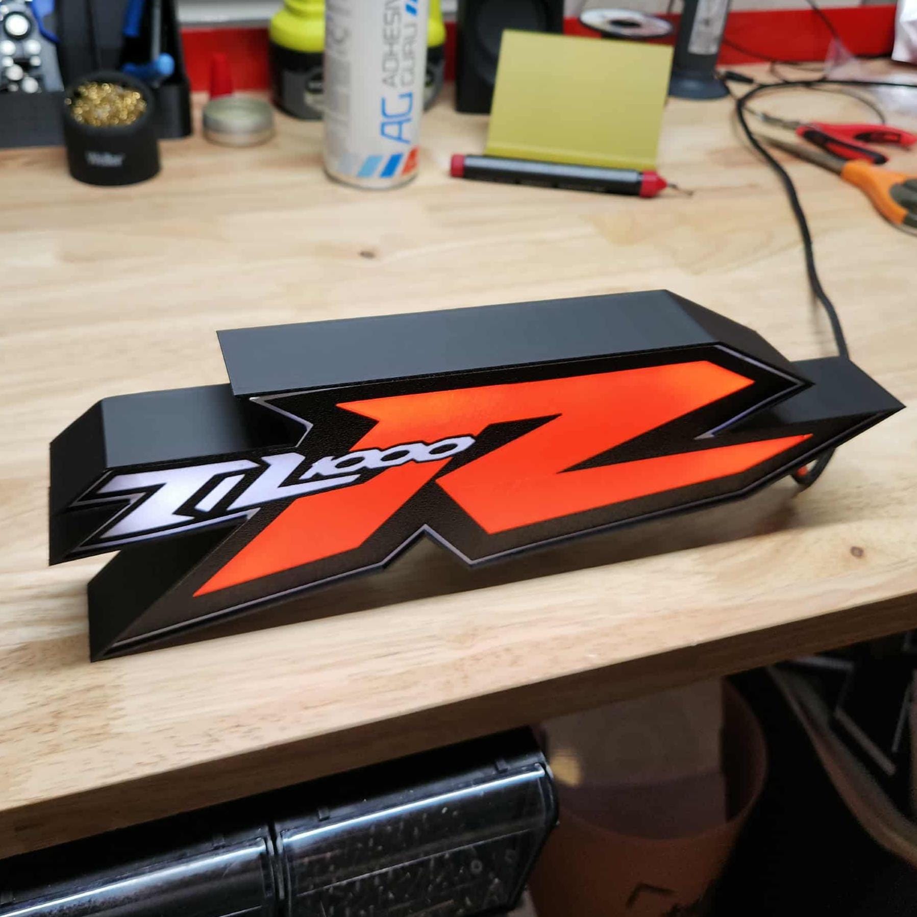 Suzuki TL1000R Light box